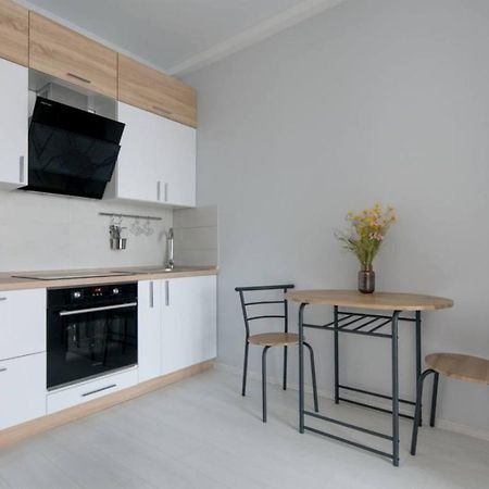 Comfort House Kiev Bagian luar foto