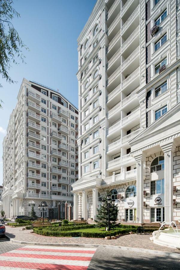 Comfort House Kiev Bagian luar foto